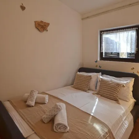 Appartamento Stribor Rovigno